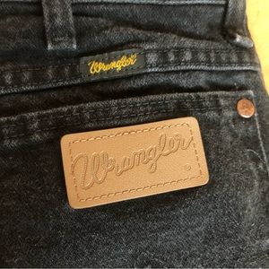 VTG Black Denim Wranglers 💋